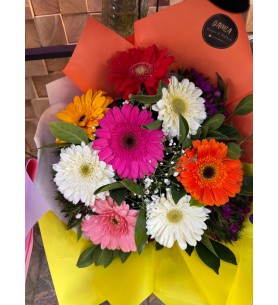 RENKLİ GERBERA BUKETİ